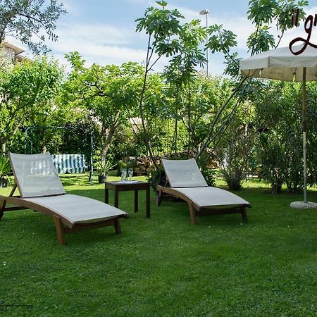 B&B Il Grappolo Foresteria Lombarda Sirmione Dış mekan fotoğraf