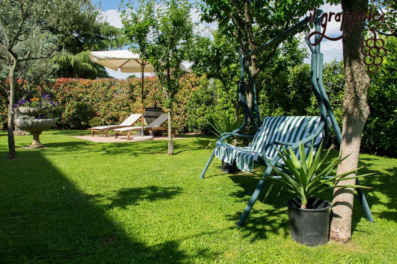 B&B Il Grappolo Foresteria Lombarda Sirmione Dış mekan fotoğraf
