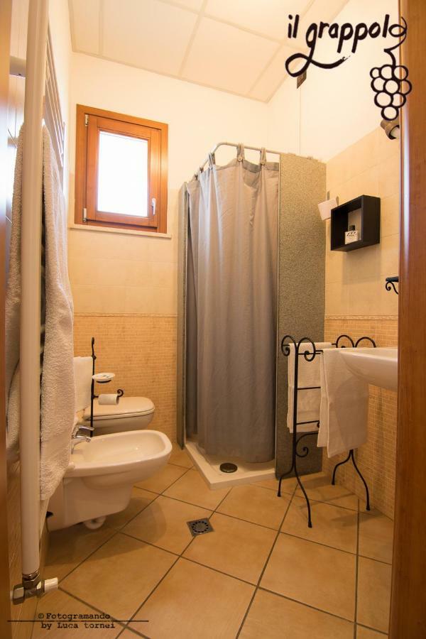 B&B Il Grappolo Foresteria Lombarda Sirmione Dış mekan fotoğraf